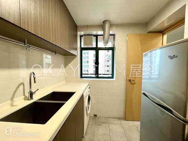 Mid Levels Central - Hillsborough Court 07