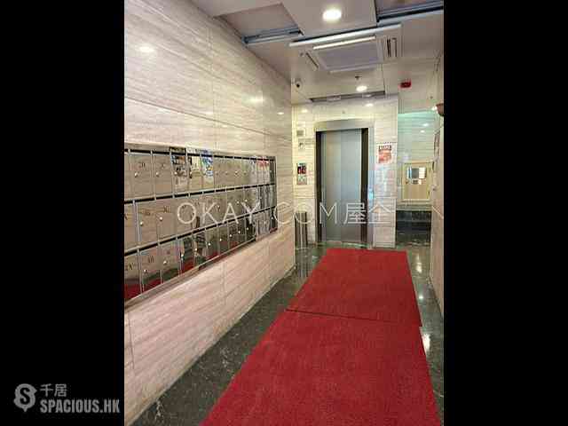 Wan Chai - Wing Cheung Mansion 10