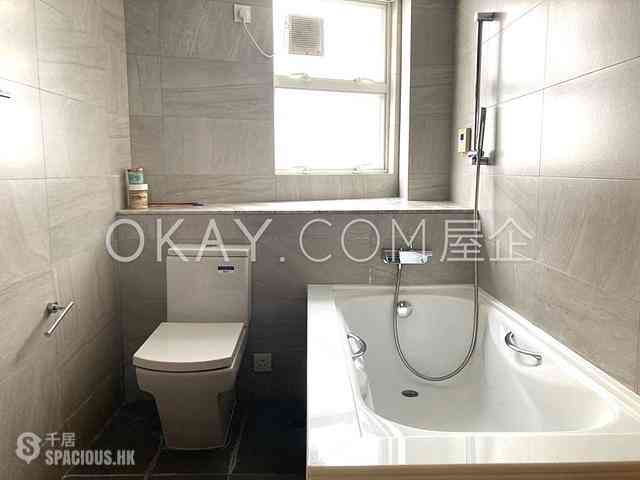 Pok Fu Lam - Villa Cecil 07