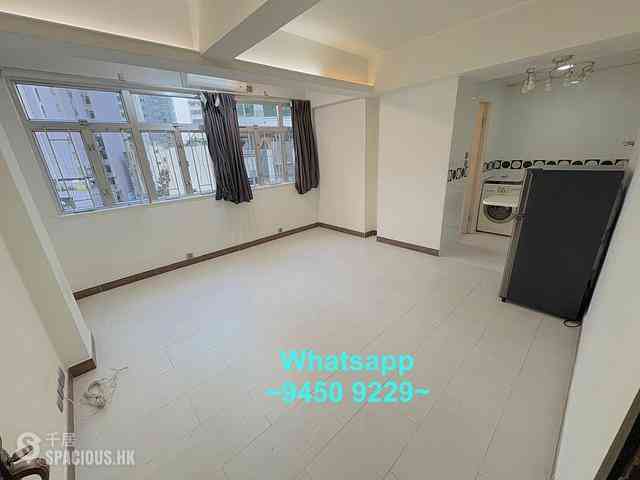 Sai Ying Pun - Tat Hing Building 01