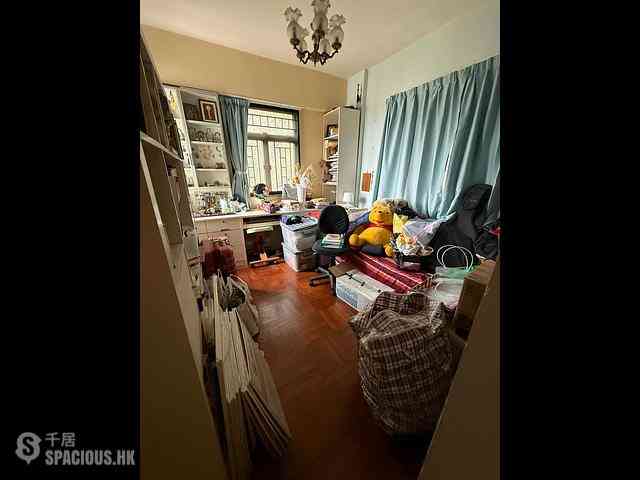 Braemar Hill - Coral Court 04