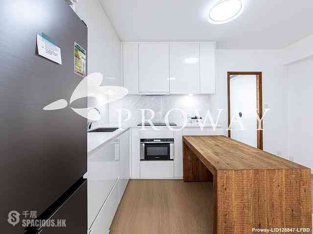 Sheung Wan - 62-64, Queen's Road West 08