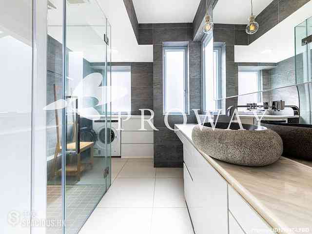 Sheung Wan - 62-64, Queen's Road West 09