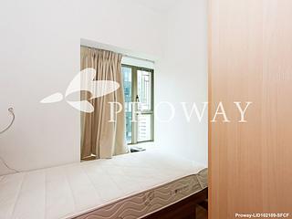 Wan Chai - The Zenith 07