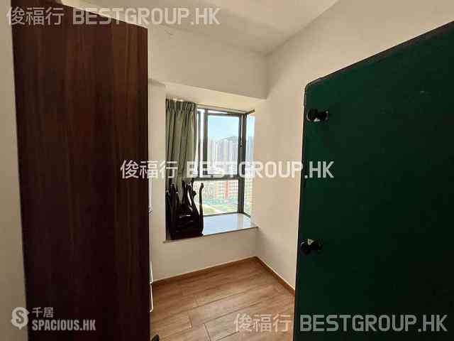 Siu Sai Wan - Island Resort 05