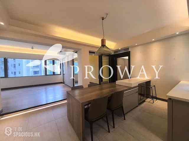 Mid Levels Central - Chenyu Court 01
