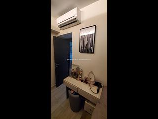 Sai Ying Pun - Centre Place 09