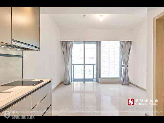 North Point - Victoria Harbour Phase 2B-3 Tower 5 02