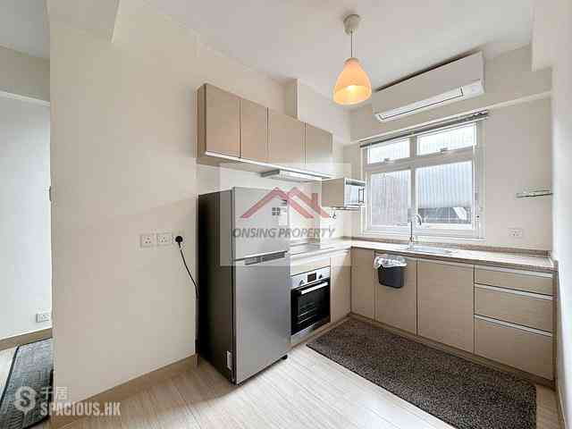 Shek Tong Tsui - Chester Court 04