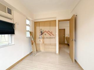 Shek Tong Tsui - Chester Court 08