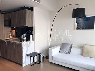 Mid Levels Central - Gramercy 02