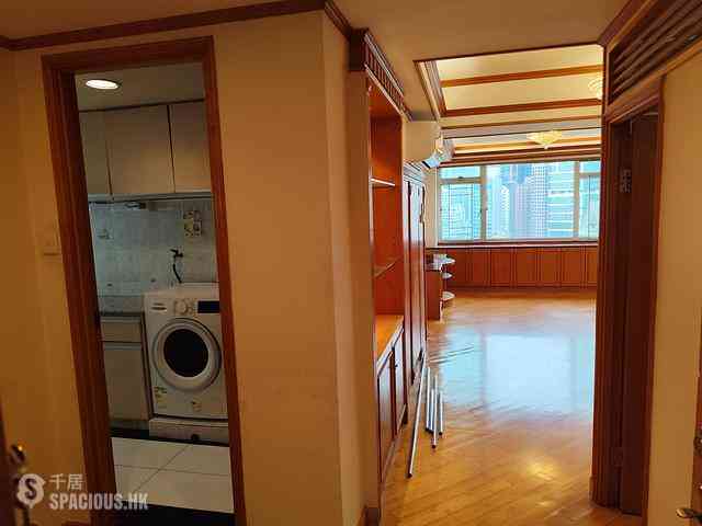 Causeway Bay - Bay View Mansion Block A 08