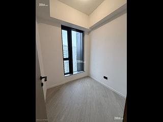 Shau Kei Wan - Oria 04