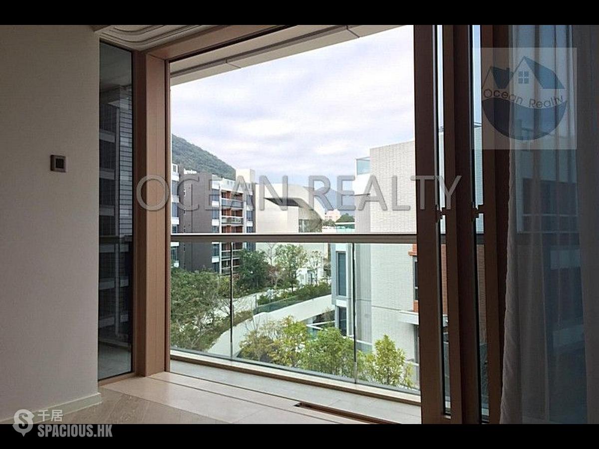 Clear Water Bay - Mount Pavilia 01
