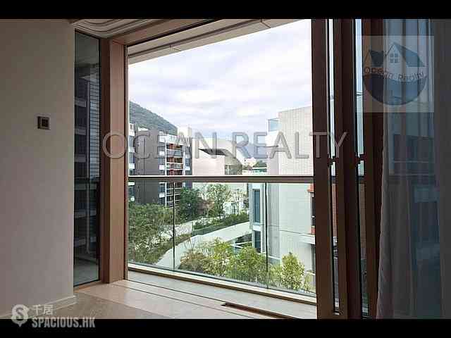 Clear Water Bay - Mount Pavilia 01