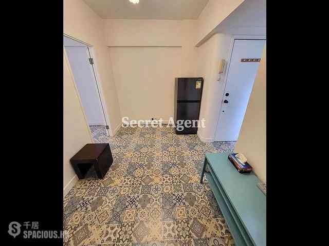 Sai Ying Pun - 84-84A First Street 02