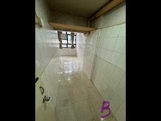 Mong Kok - Kingland Apartments 02