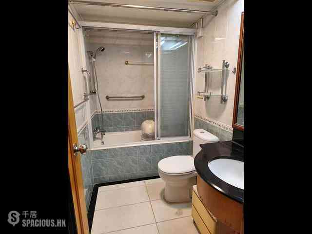 Causeway Bay - Bay View Mansion 04