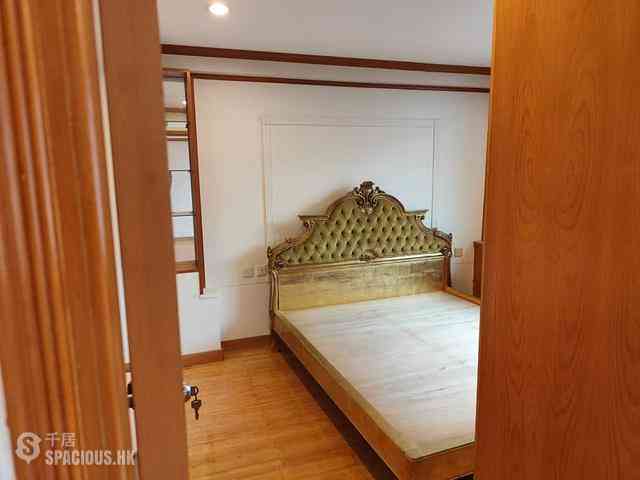 Causeway Bay - Bay View Mansion 06