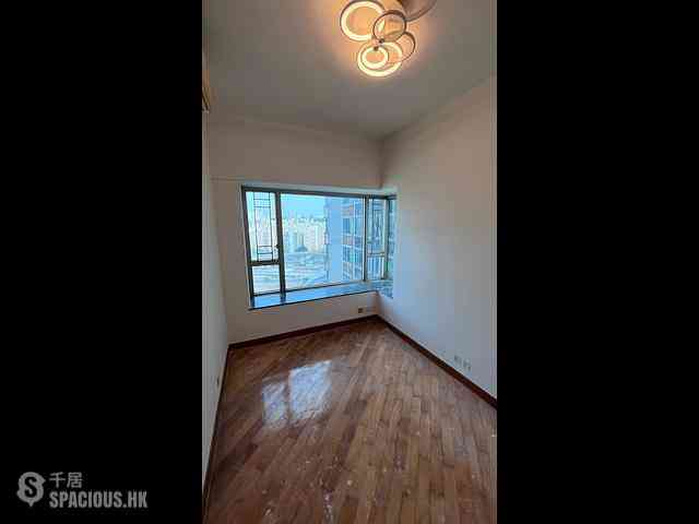 West Kowloon - Sorrento Phase 2 Block 1 10