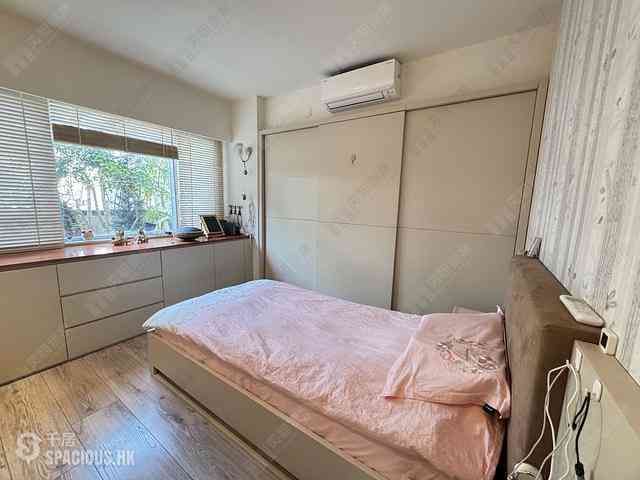 Tai Hang - Wah Fung Mansion 05