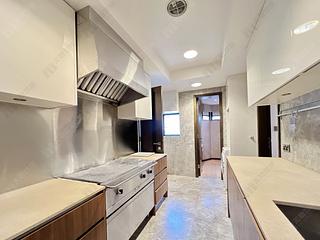 Mid Levels Central - Kennedy Heights 15