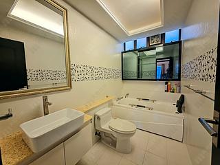 Deep Water Bay - 45, Island Road 04