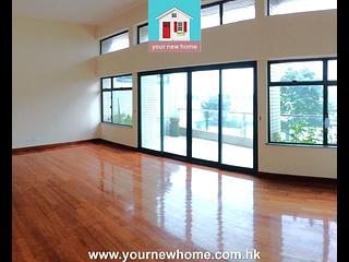 Clear Water Bay - Little Palm Villa 02