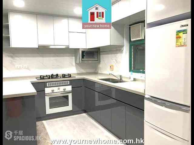 Clear Water Bay - Little Palm Villa 04