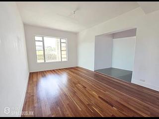 The Peak - La Hacienda Block B 04