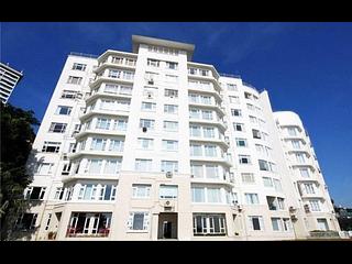 The Peak - La Hacienda Block B 07