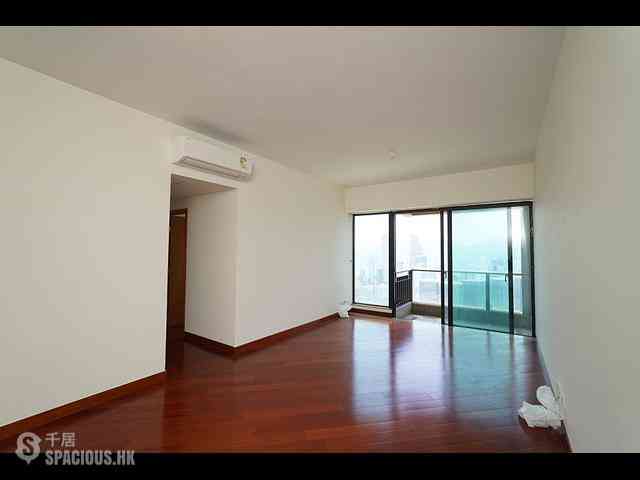 West Kowloon - The Arch Sun Tower (Block 1A) 01