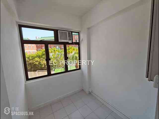 Stanley - Stanley Knoll Block D1-D5 23