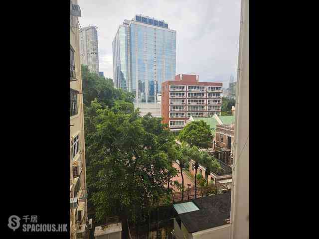 Tsim Sha Tsui - Tat Wing Court 04