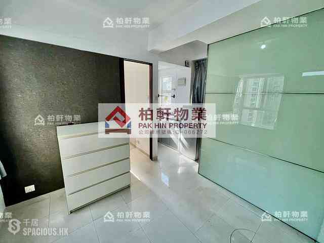 Quarry Bay - Grandview Court 01