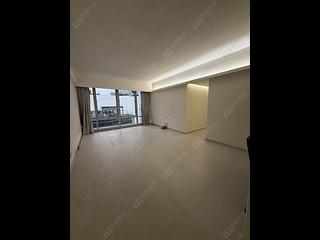 Wan Chai - Convention Plaza Apartments 03