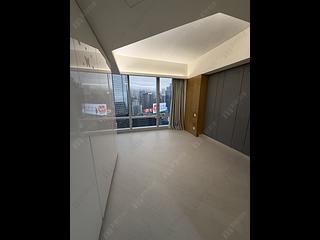 Wan Chai - Convention Plaza Apartments 04