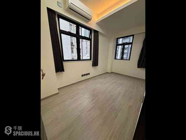 Sai Ying Pun - Samtoh Building 07