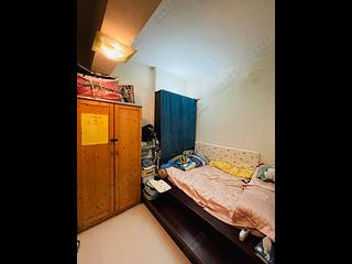 Wan Chai - Yau Kwong Building 07