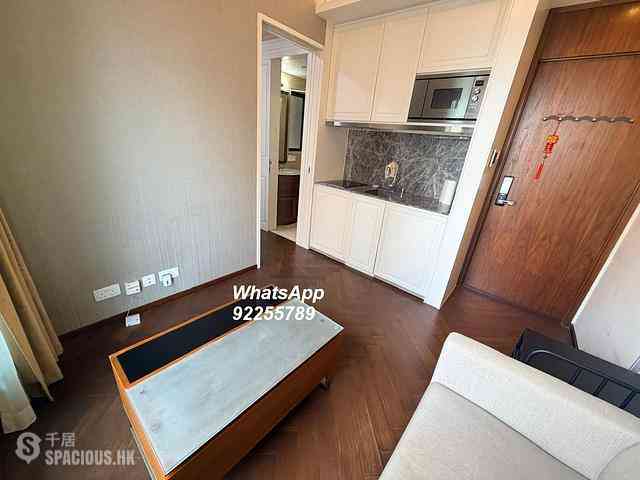 Shek Tong Tsui - One South Lane 02