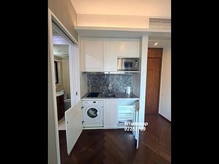 Shek Tong Tsui - One South Lane 03