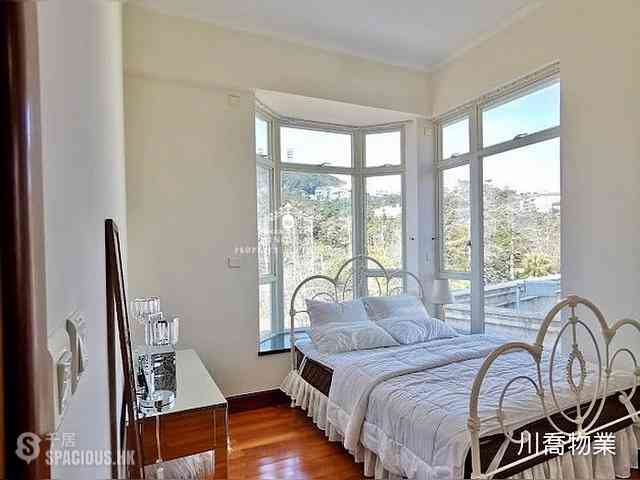 The Peak - The Mount Austin Block 5 05
