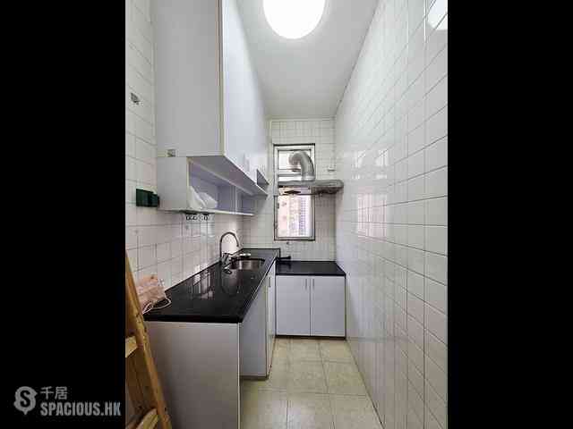 Wan Chai - Bowrington Building 04