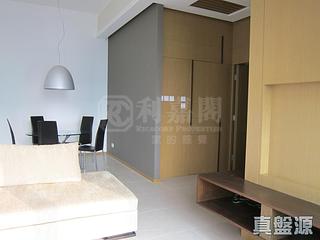 West Kowloon - The Arch Moon Tower (Block 2A) 03