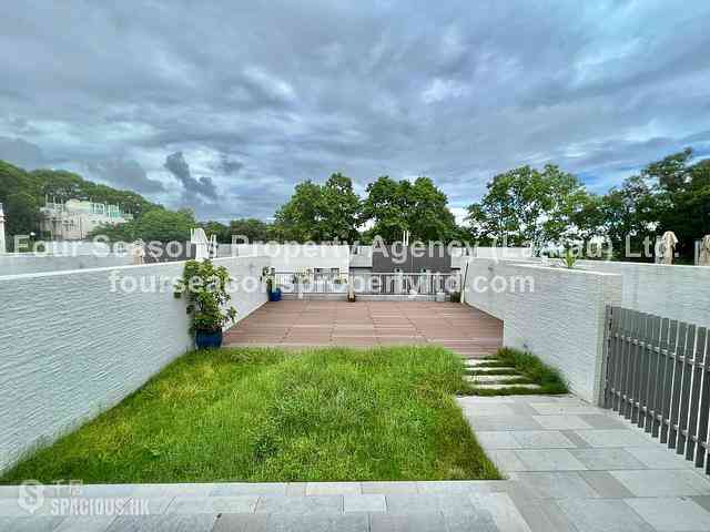 South Lantau - Michelia 02