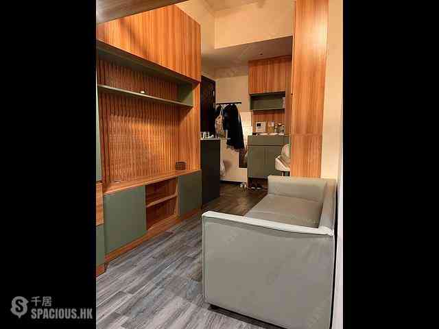 Sheung Wan - AVA128 03