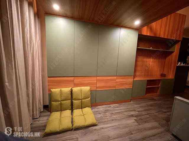 Sheung Wan - AVA128 04