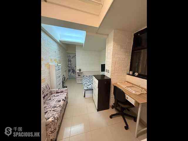 Causeway Bay - Kingston Building 03