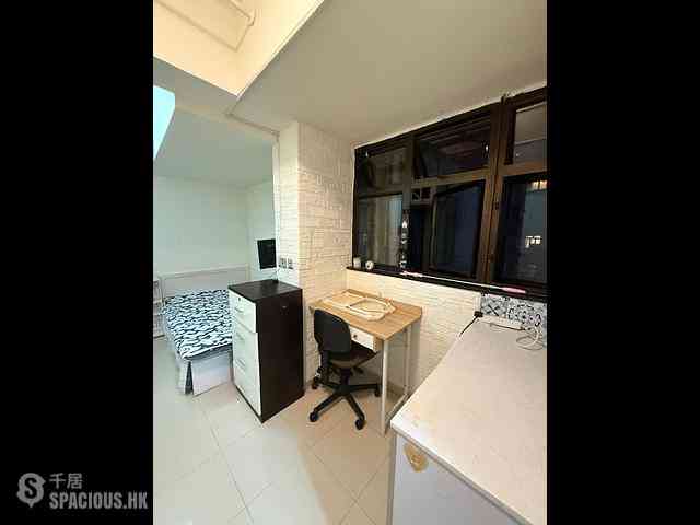 Causeway Bay - Kingston Building 04