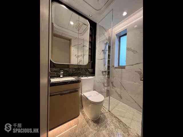 Lohas Park - Lohas Park Phase 11C Villa Garda II Tower 2B 05